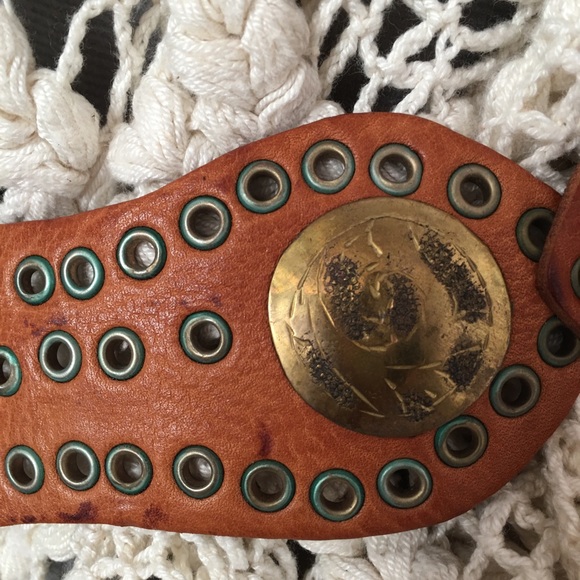 Beautiful Moroccan Leather Belt - Picture 3 of 5